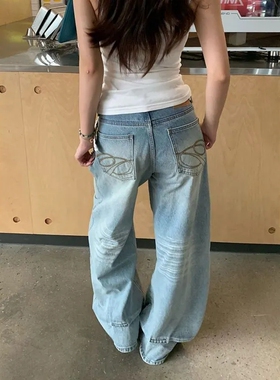 高街潮牌宽松bf风辣妹牛仔裤女小个子设计感刺绣高腰显瘦直筒长裤
