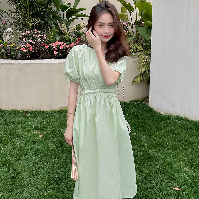 超好看米白色连衣裙女夏2025新款小个子高级感宽松遮肚显瘦娃娃裙图片