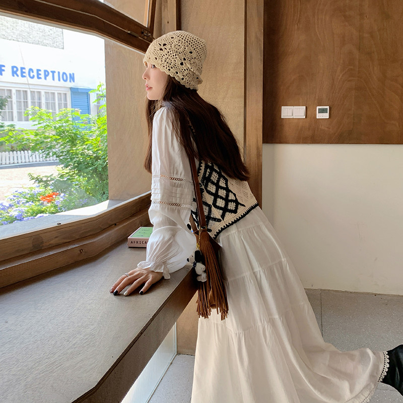 蕾丝法式马甲连衣裙女2025春季新款钩花镂空设计感长裙,女装连衣裙,铱本正襟
