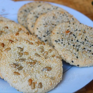 湖南耒阳夏塘麻饼特产传统零食板栗五仁瓜子黑芝麻饼糕纯手工点心