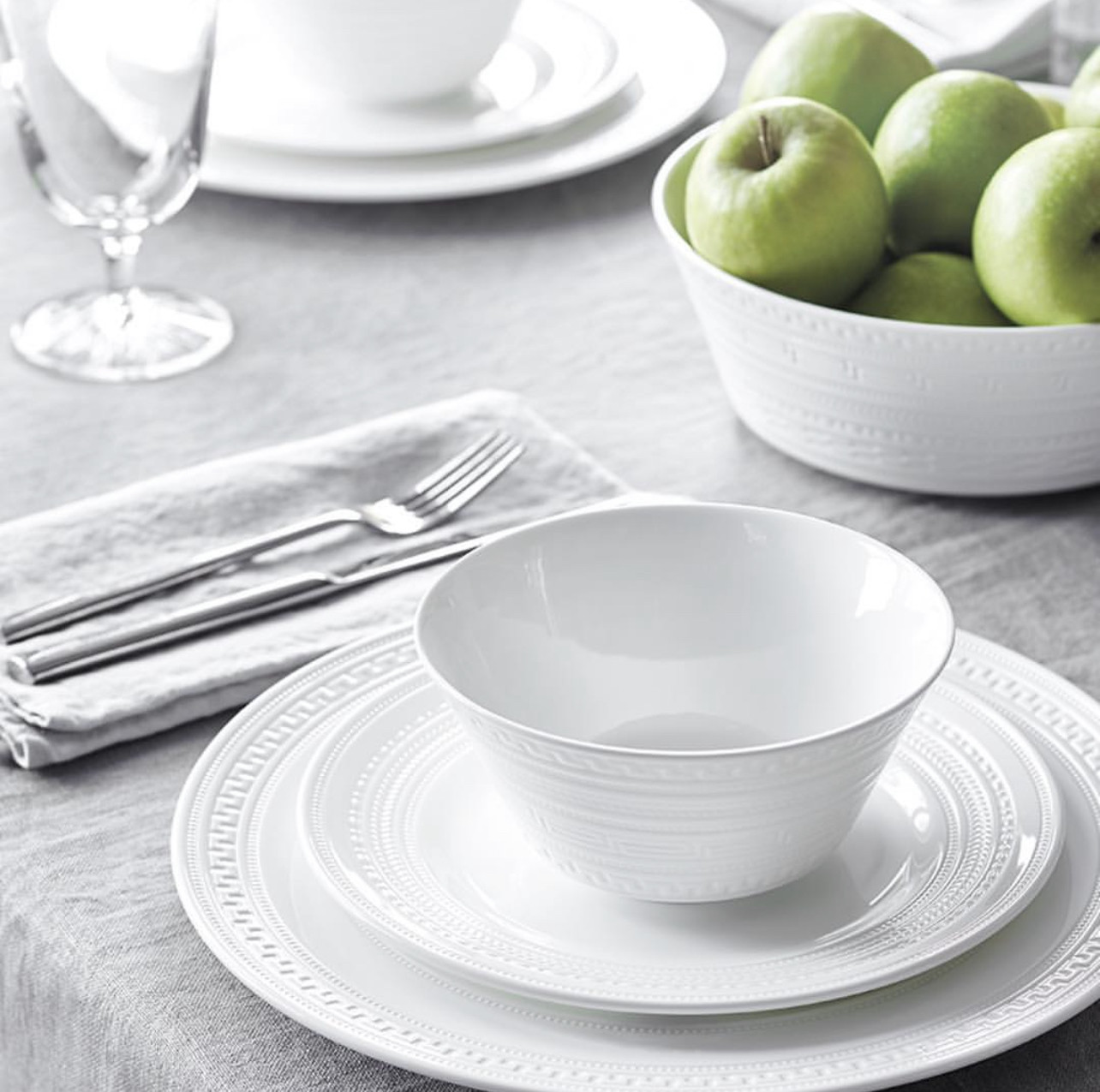 wedgwood英国浮雕骨瓷16cm米饭碗