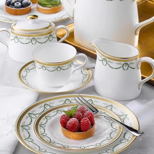 RoyalCrownDerby釉中彩骨瓷茶杯