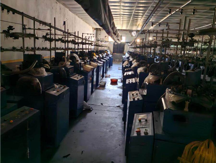 4月18日宜春某公司名下坐落于宜春市宜丰县工业园欧尔玛路26号附3号固定资产（高压定型机、鼓风机、手动叉车、全电脑袜机、净水设备、磨剪刀机等设备）网络拍卖公告