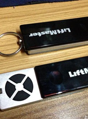 LIFTMASTER钢琴键遥控器