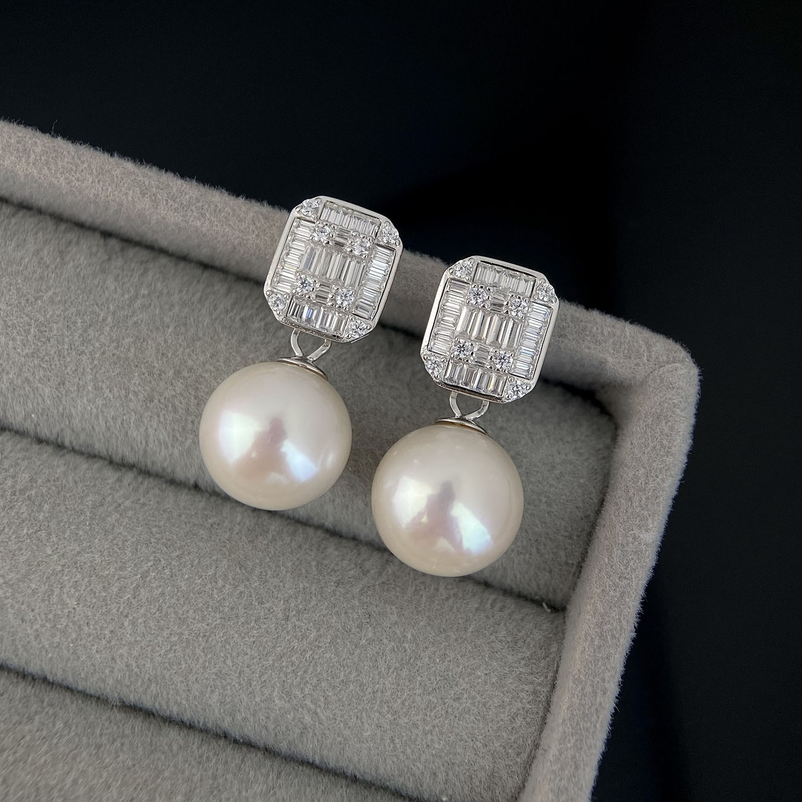 天然淡水珍珠时尚方块耳钉正圆10-11mm珍珠S925纯银珍珠耳环诸暨