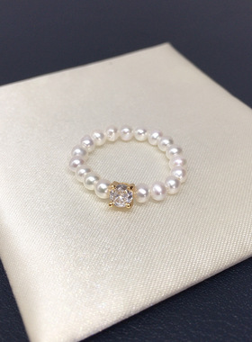 迷你小珍珠戒指时尚精致轻奢简约弹力绳小金珠戒指ins风