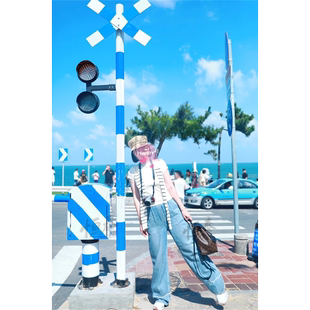 铁艺火车站牌信号灯闸口装饰景区网红拍照创意路标导引指示牌定制