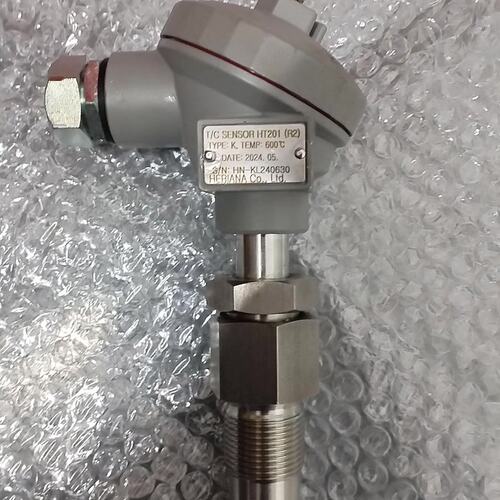 议价Heriana温度传感器HT201R2K型热电偶600℃可维修