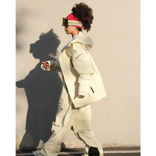 全网热卖！Johnsnow滑雪冲锋衣