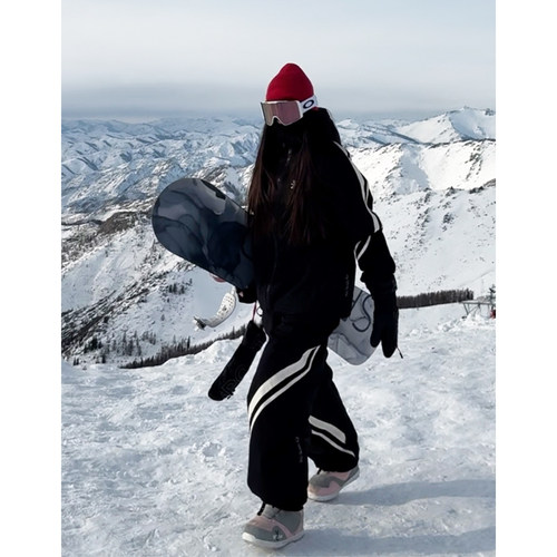 小红书推荐25新款滑雪服