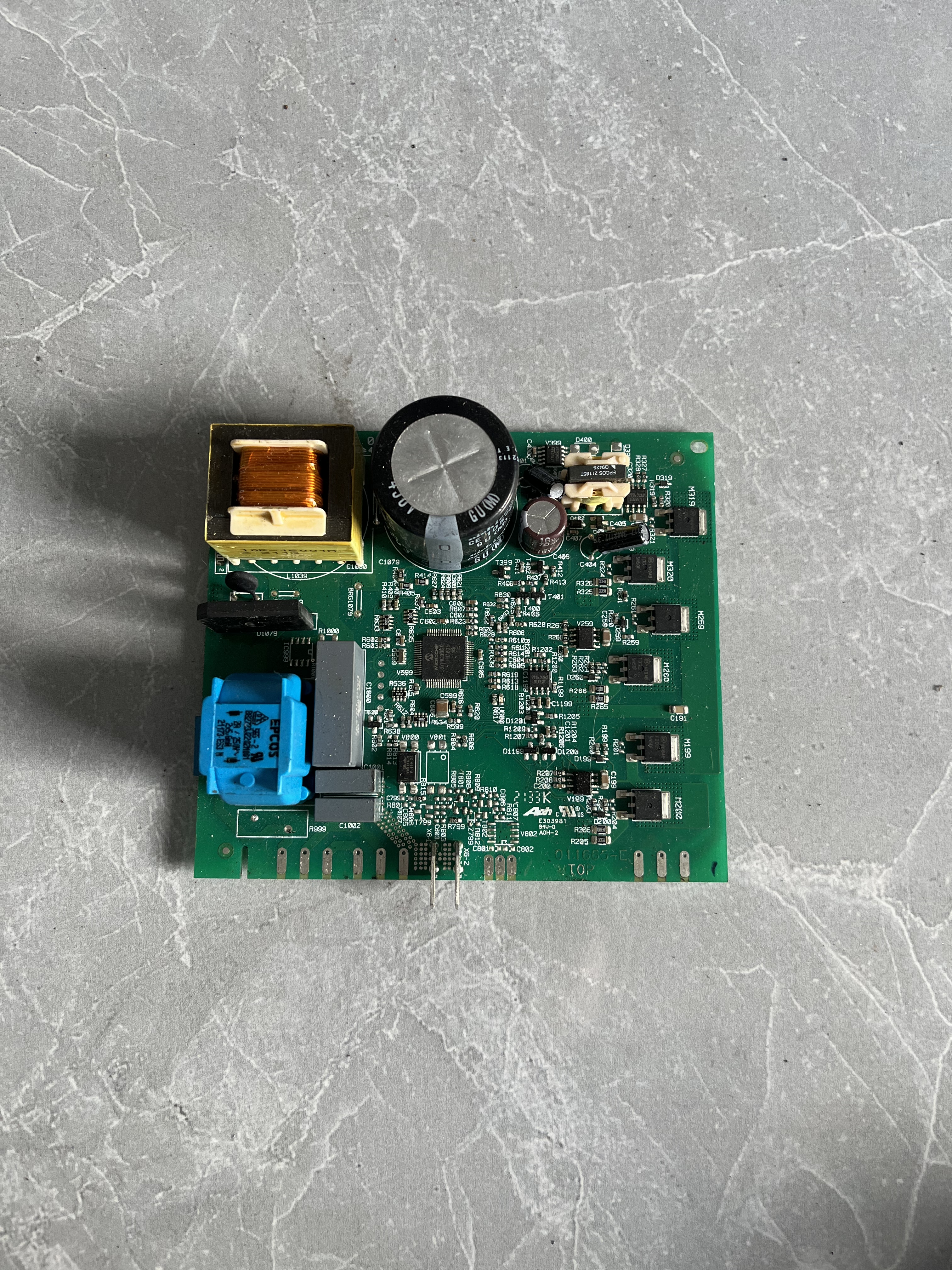 适用松下西门子冰箱EEI100E13DCHA TKD100E MIBE1WN 压缩机变频板图片