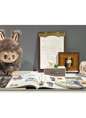 板间儿童房潮玩艺术主题软装摆件