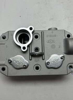 适用东风天龙DDI11龙擎发动机打气泵缸盖总成3509910-E9300空压机