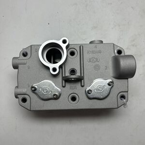 东风天龙DDI11空压机缸盖总成