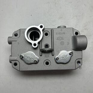 适用东风天龙DDI11龙擎发动机打气泵缸盖总成3509910 E9300空压机
