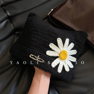 YAOLI权志龙GD同款手工钩针雏菊猫耳朵渔夫帽子女秋冬针织毛线帽