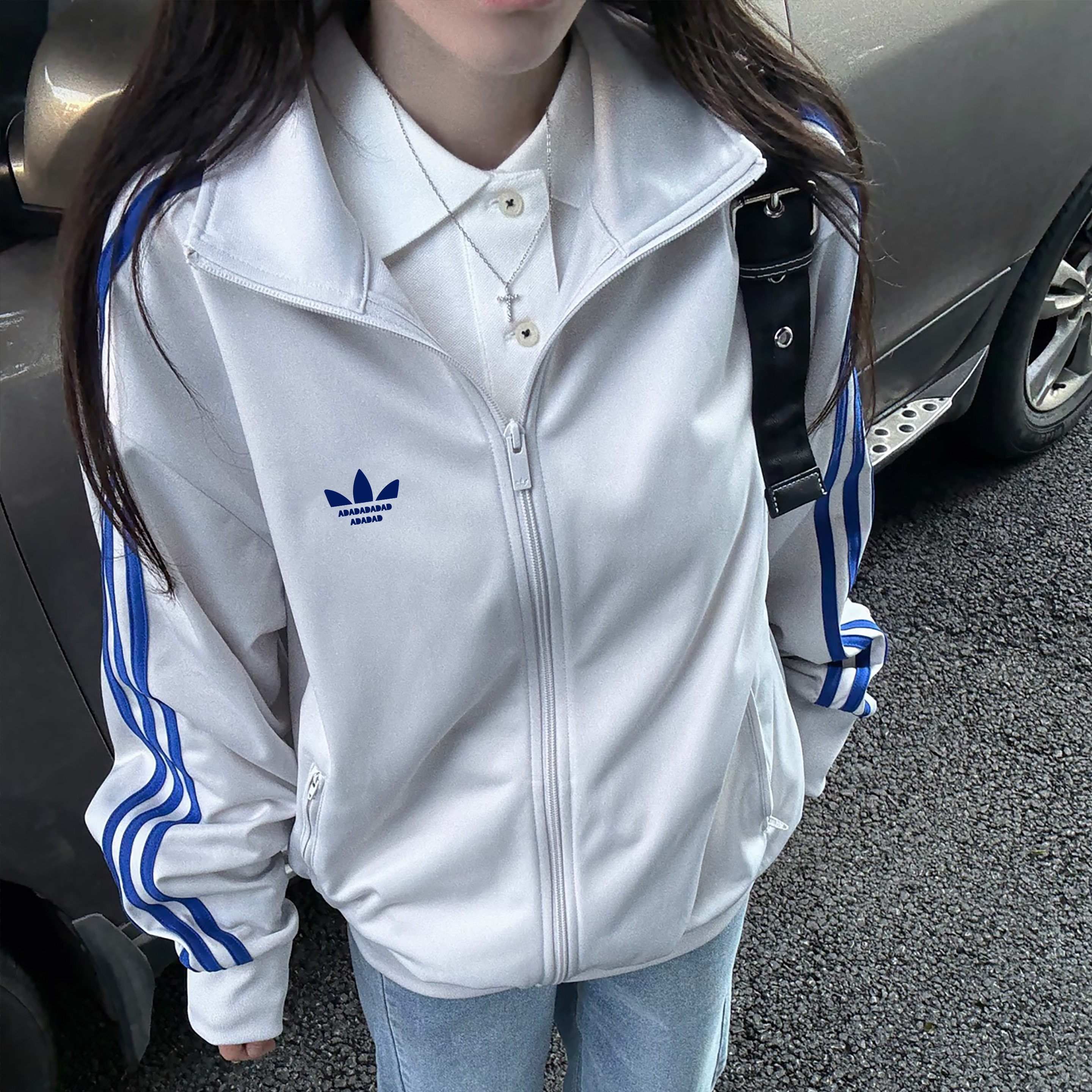 2026新款三条杠立领拉链卫衣女