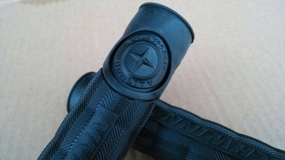 Poignées de vélo - Ref 2342682 Image 3