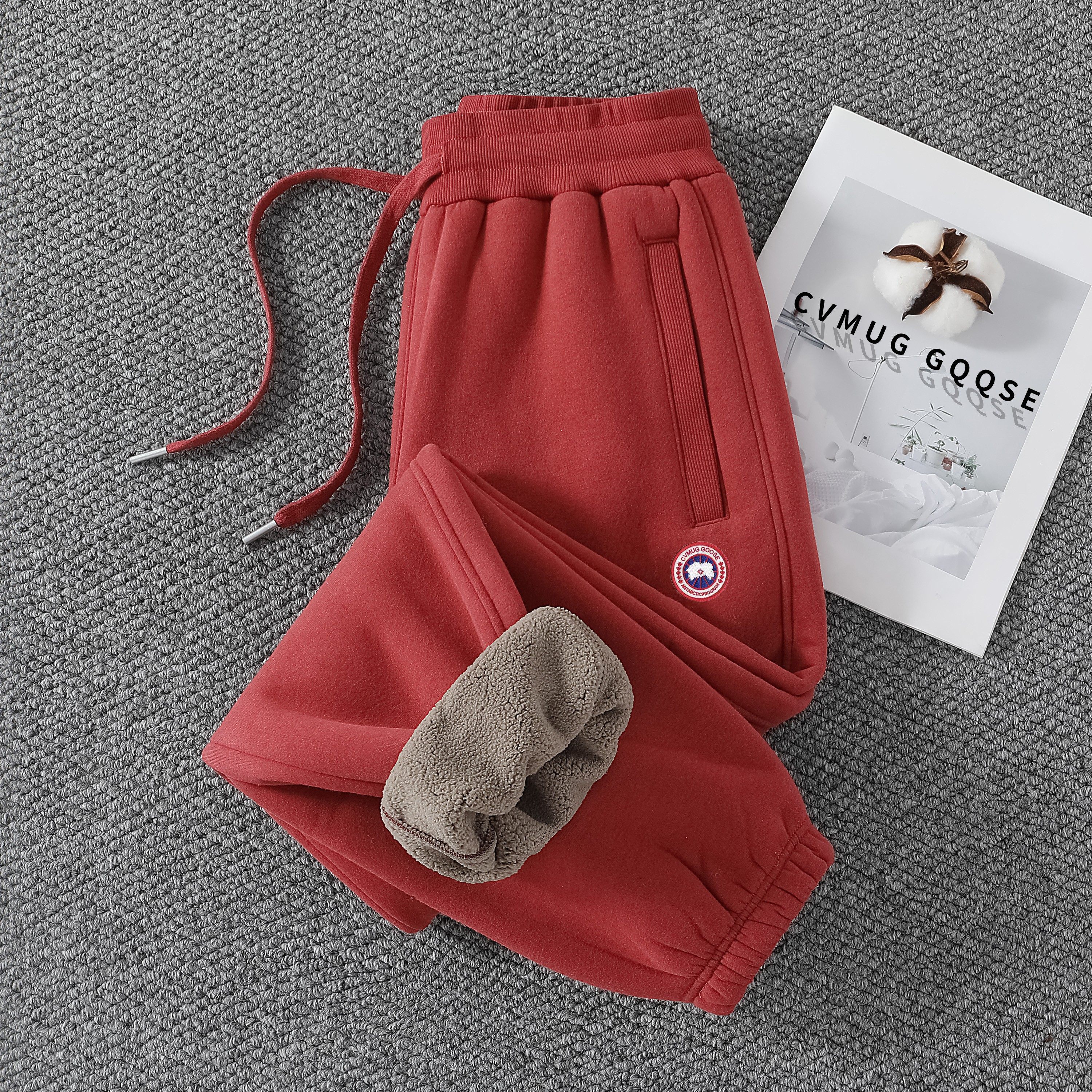 加拿大运动裤鹅男女冬束脚本命年红保暖休闲裤加绒加厚羊羔绒卫裤