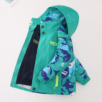 儿童春秋冬三合一男童加绒冲锋衣