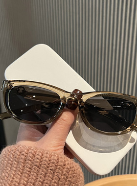 猫眼墨镜女街拍WomenSunglasses