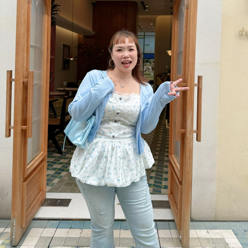 遮肉花苞碎花吊带上衣开衫两件套