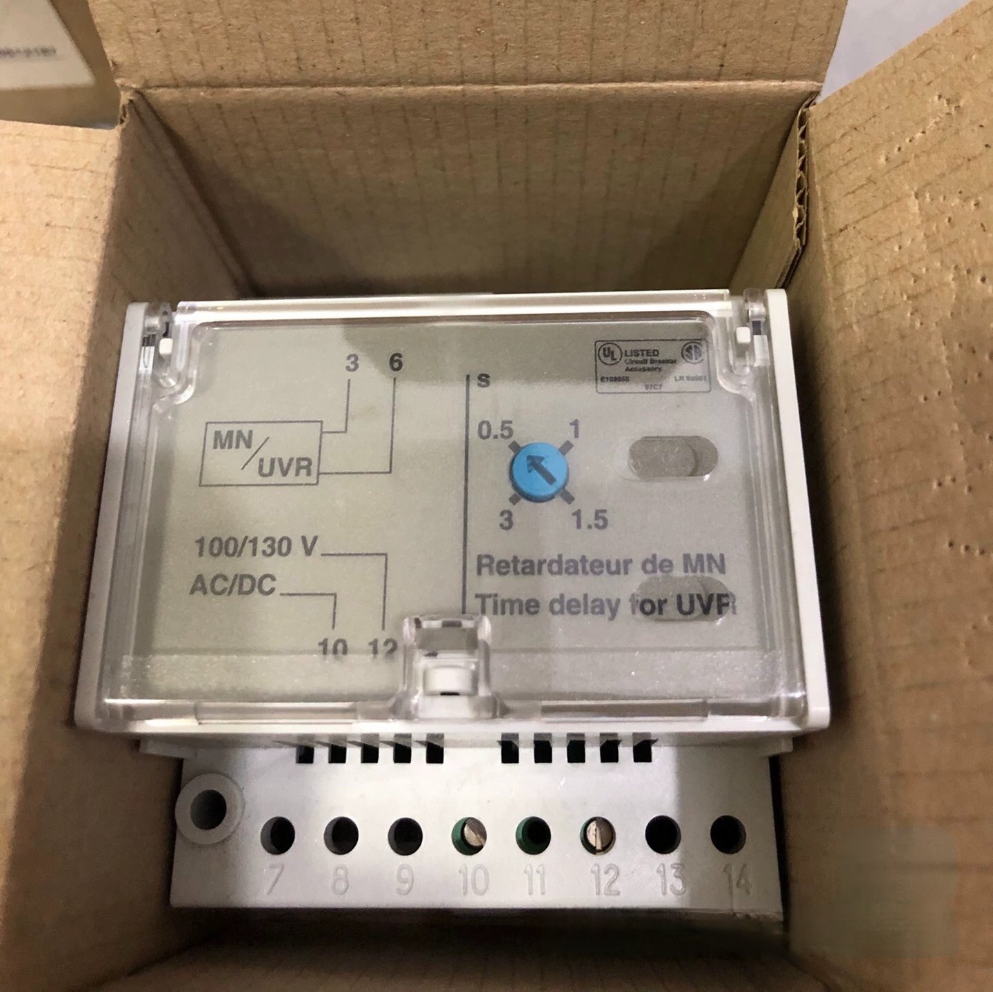 施耐德Schneider欠压脱扣器MN/UVR可调延时模块100/130VAC  33681