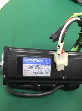 Q2AA04010DXS2C YAMAHA雅马哈 YS24 W轴马达 原装二手 100W马达