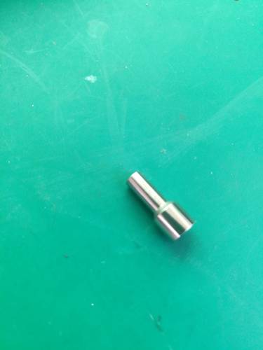 金属压管 BNC SMA SMB  -1.5射频同轴2.5-3MM馈线开窗接头5MM窗口