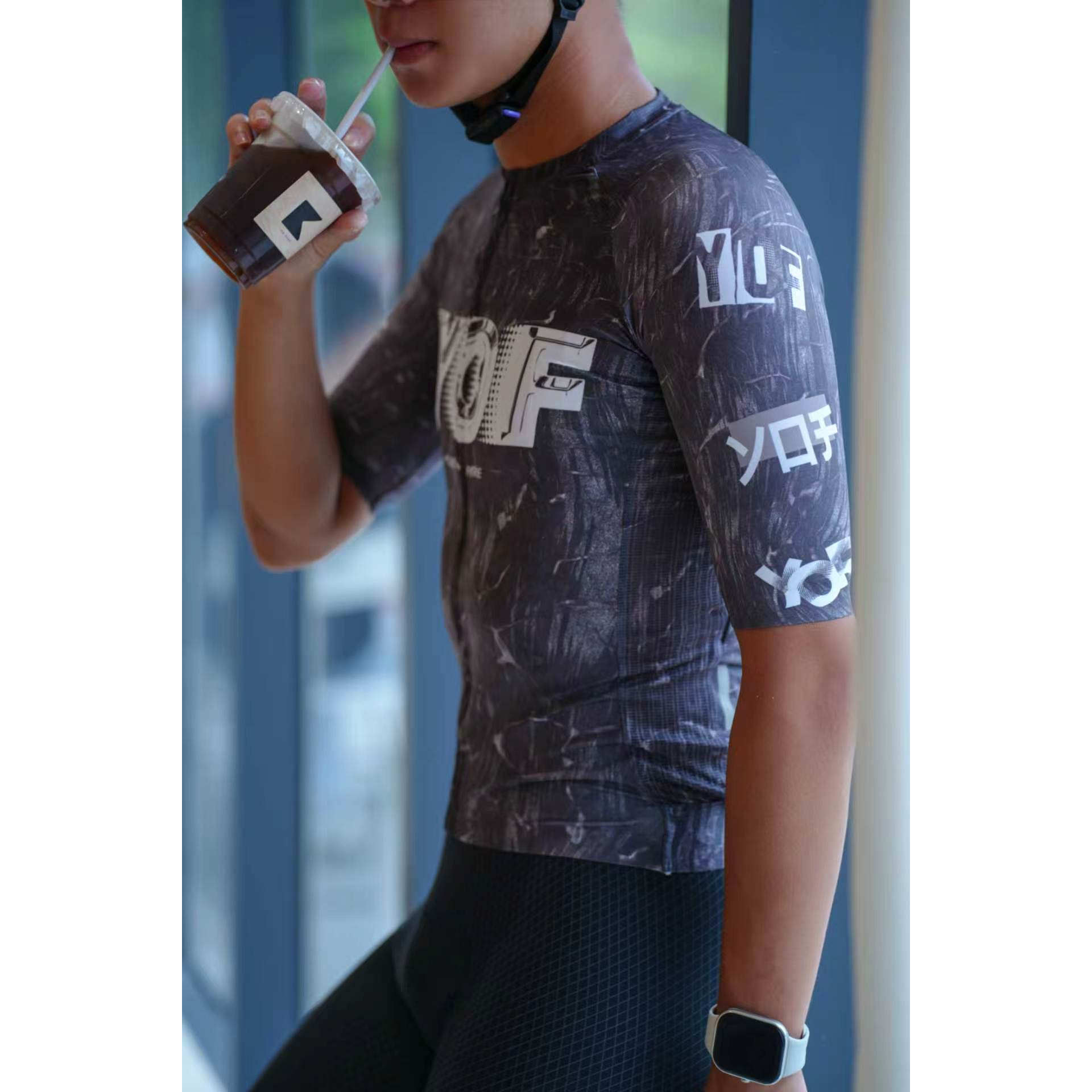 YOF 大理石纹骑行服