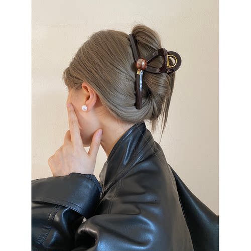 Busan复古深酱色珍珠抓夹超大号轻奢高级感鲨鱼夹气质名媛发夹女