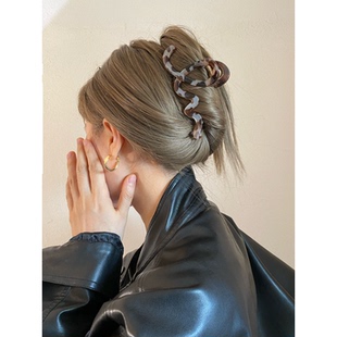 Busan复古豹纹不规则线条抓夹2025新款鲨鱼夹高级感大号发夹发饰