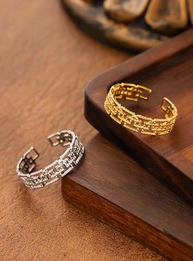 轻奢复古镂空钛钢开口戒指