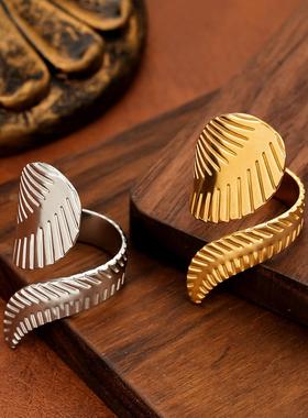 欧美风树叶交叉戒指女款