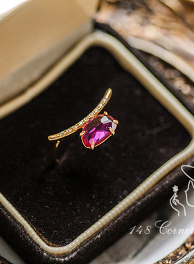 日系红刚玉纯银微笑戒指