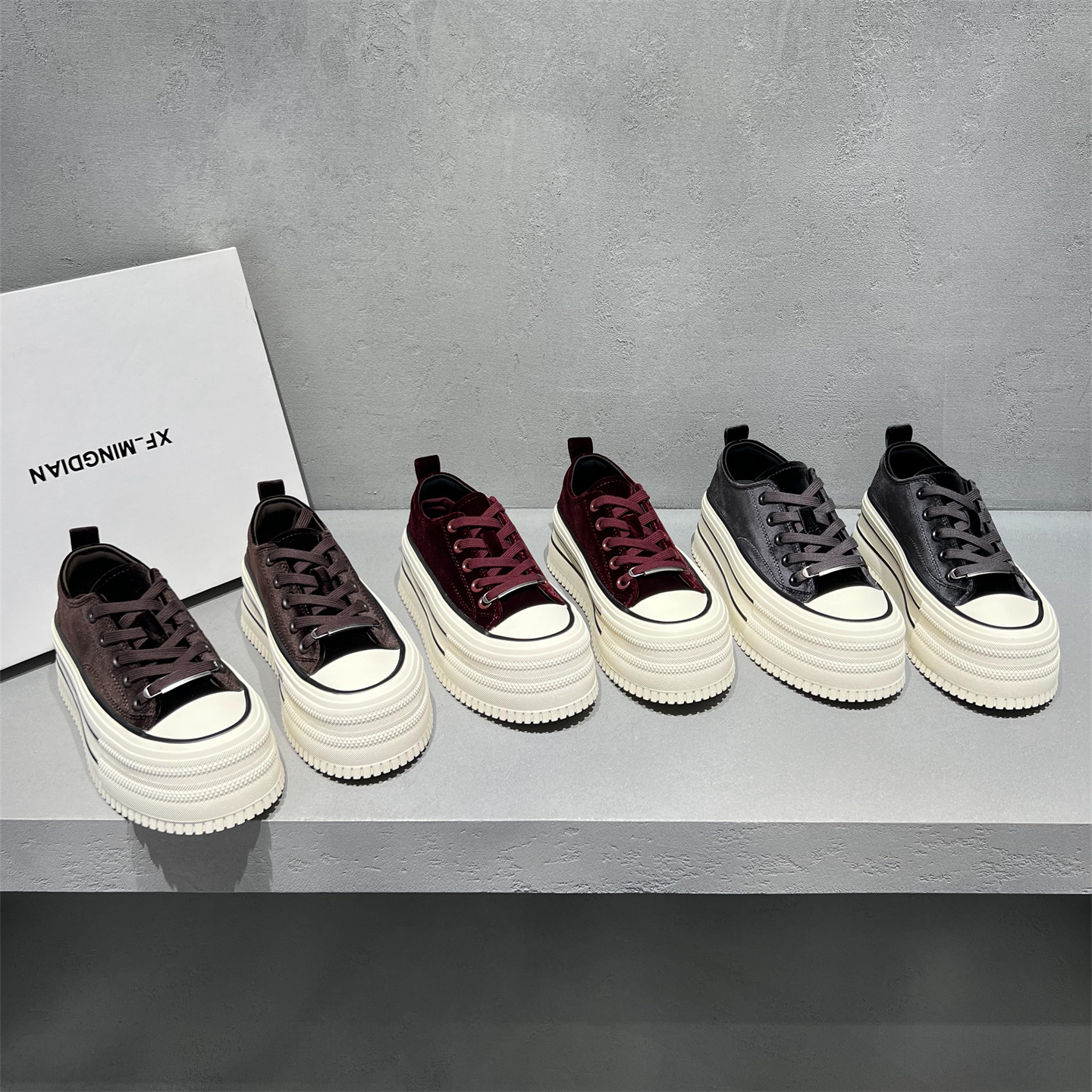 欧洲站女鞋2025秋新款欧货真皮系带厚底丝绒面饼干鞋松糕休闲板鞋