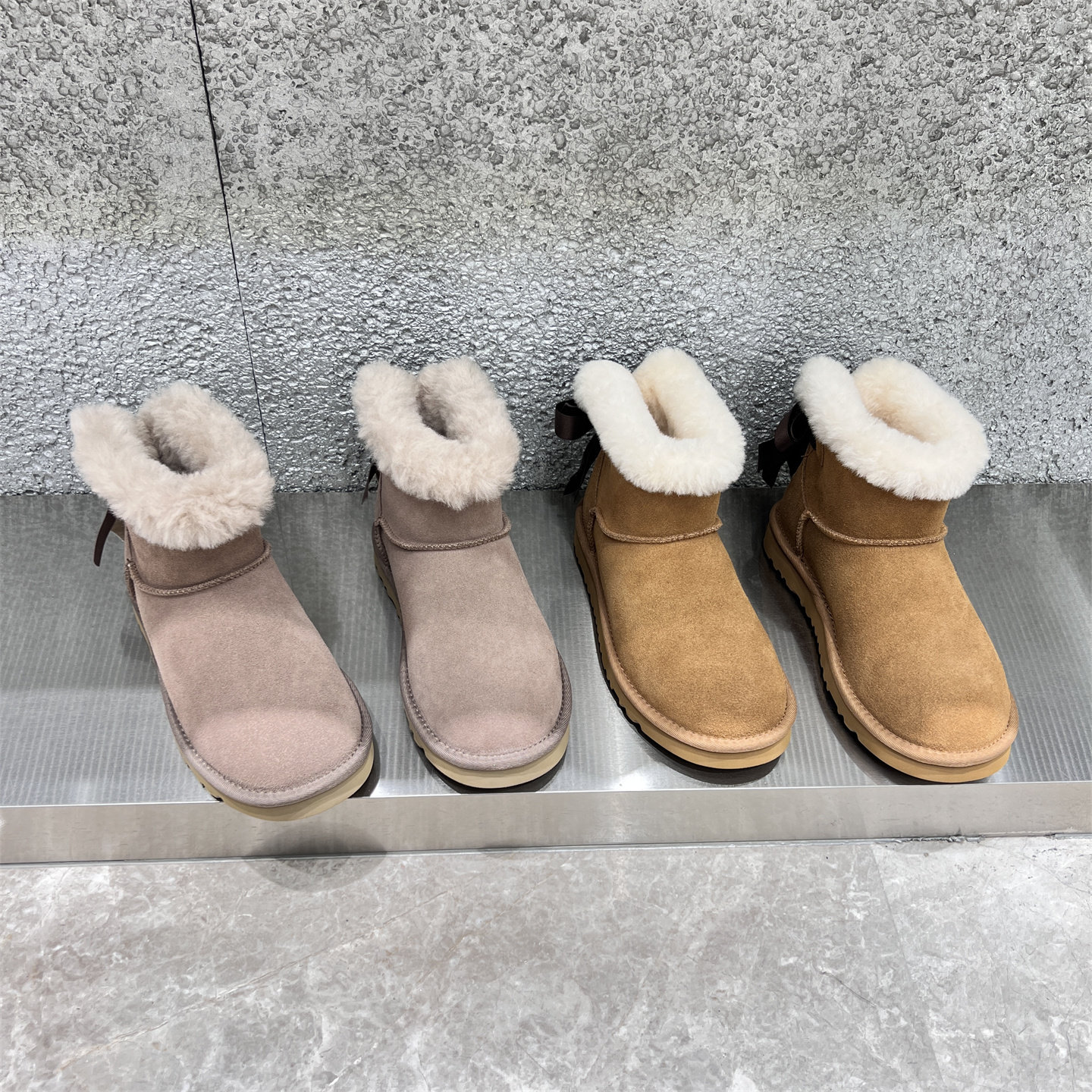 乐魔真皮厚底羊毛保暖雪地靴棉靴