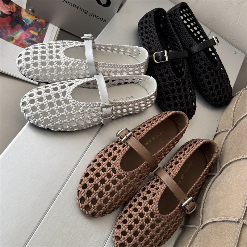 wm6女鞋2026春新款欧货真皮一字带镂空编织平底单鞋玛丽珍鞋凉鞋
