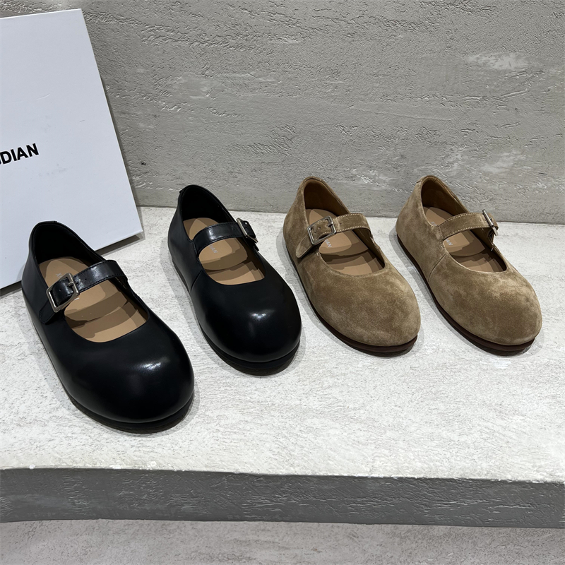 欧货真皮一字平底玛丽珍鞋奶奶鞋