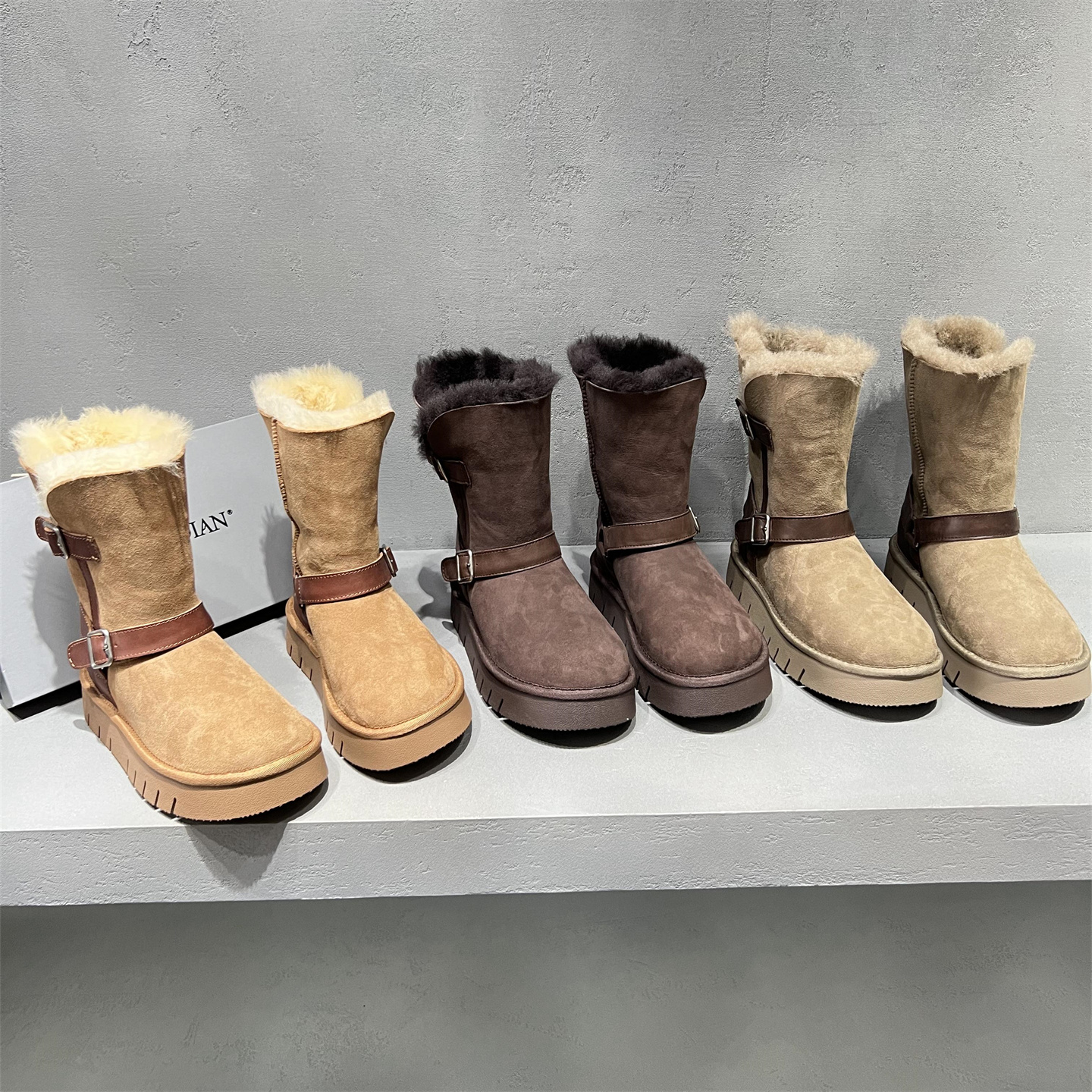 真皮厚底皮毛一体保暖雪地靴棉靴