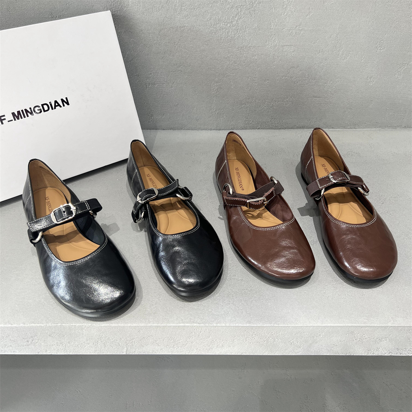 真皮扣带平底浅口单鞋玛丽珍鞋潮