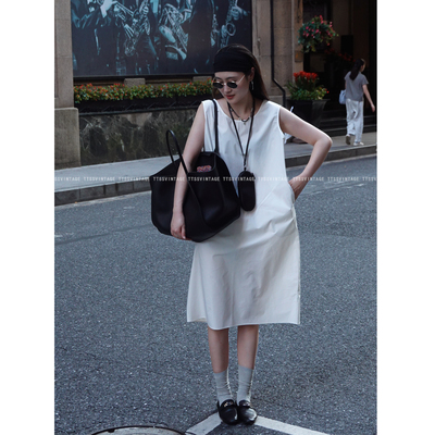 ROW风极简一片式裁剪无袖连衣裙