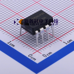 ADC0832CCN/NOPB PDIP-8 双通道8位串行模数转换器 ADC0832CCN