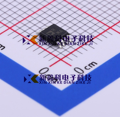 AD8132ARMZ-REEL7 AD8132ARM 丝印HMA 差分放大器 MSOP8 全新原装