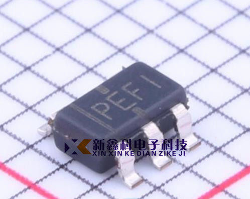 TPS79030DBVR SOT-23-5 丝印: PEFI 低压差线性稳压芯片