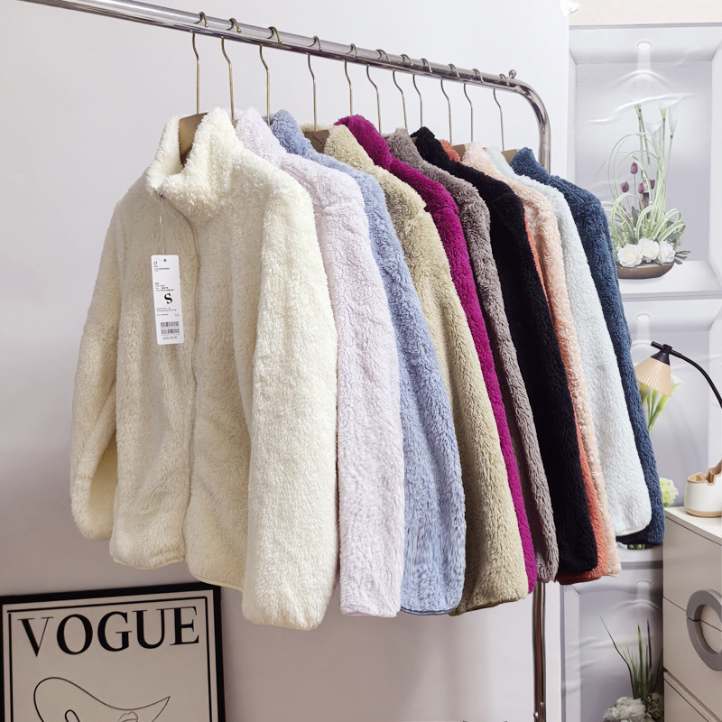 厚实保暖立领羊羔毛摇粒绒短外套