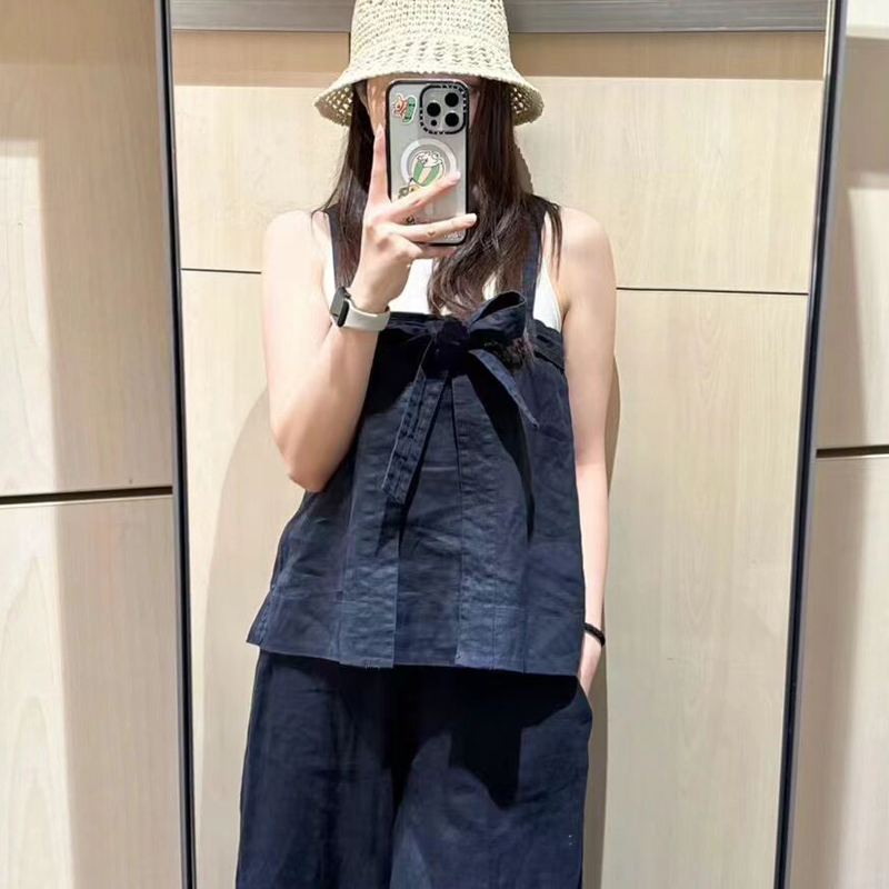 法式方领蝴蝶结亚麻吊带背心