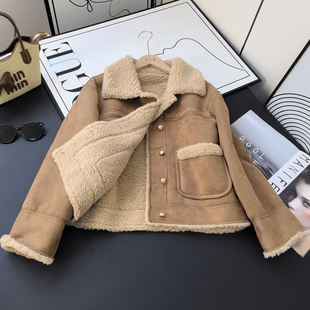 美拉德高级感皮毛一体羊羔绒加绒加厚仿麂皮绒夹克短外套女冬季