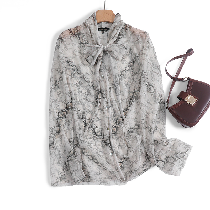 法式优雅半透视飘带领印花衬衫