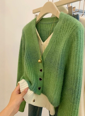 自留款推荐~绿色v领假两件叠穿针织开衫毛衣女2025秋小众外套上衣